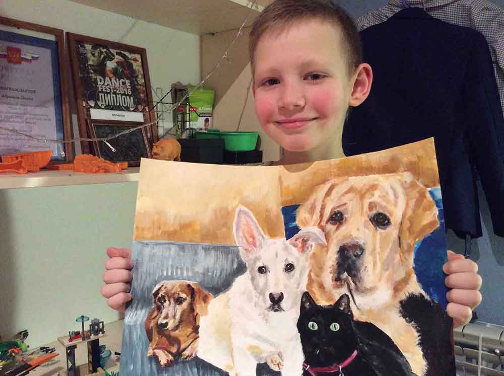 Pasha Abramov Boy Sells Paintings Help Shelter Animals