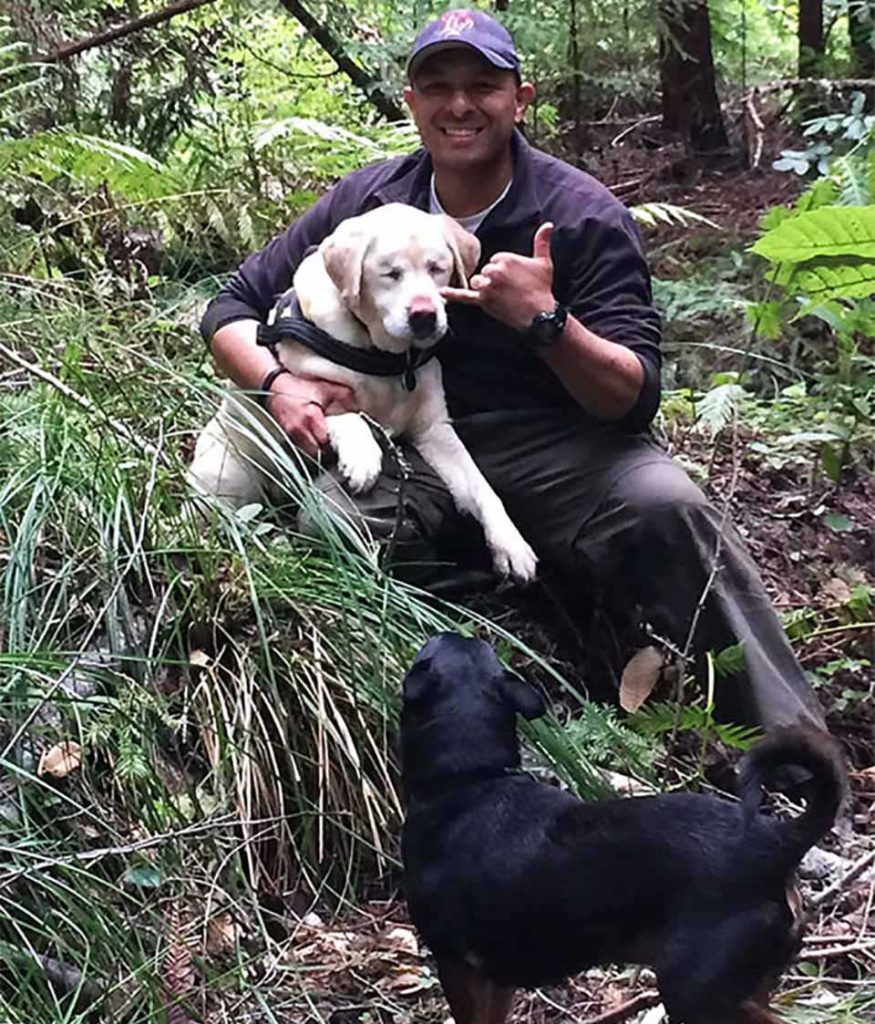 Firefighter rescues blind dog